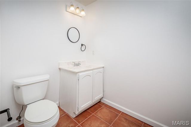 1501 Strawberry Glen Court, Ballwin, MO 63021