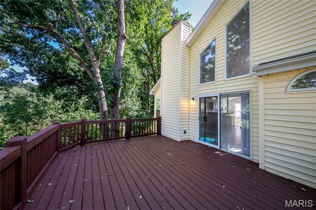 1501 Strawberry Glen Court, Ballwin, MO 63021