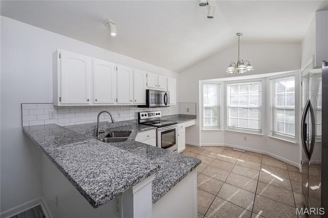 1501 Strawberry Glen Court, Ballwin, MO 63021