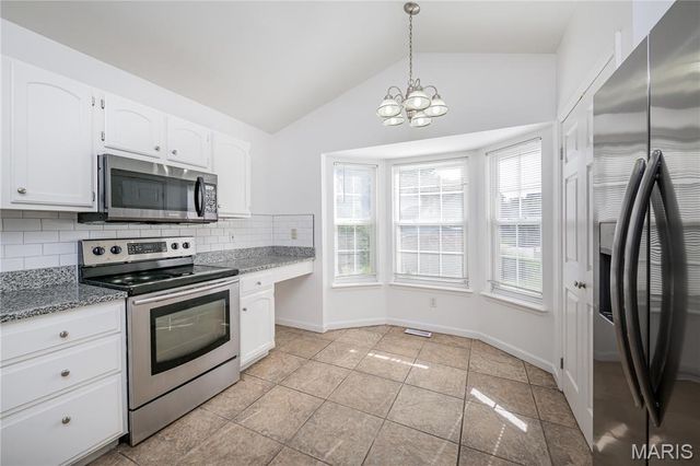1501 Strawberry Glen Court, Ballwin, MO 63021