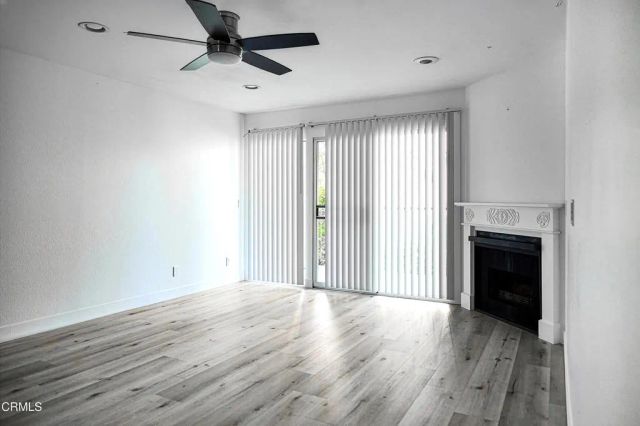 955 E 3rd 209, Long Beach, CA 90802