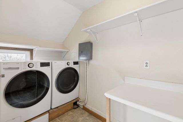 302 Benton Street, Anoka, MN 55303