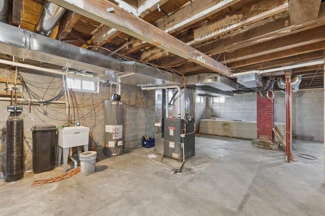 302 Benton Street, Anoka, MN 55303