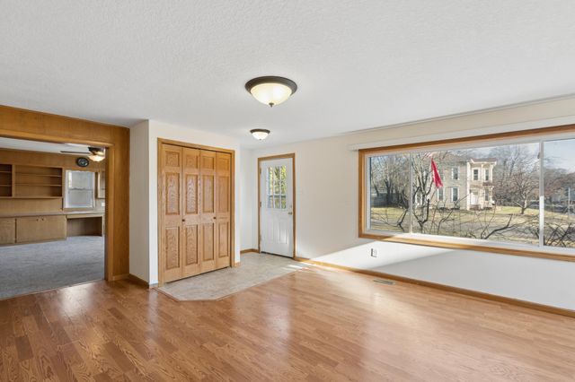 302 Benton Street, Anoka, MN 55303