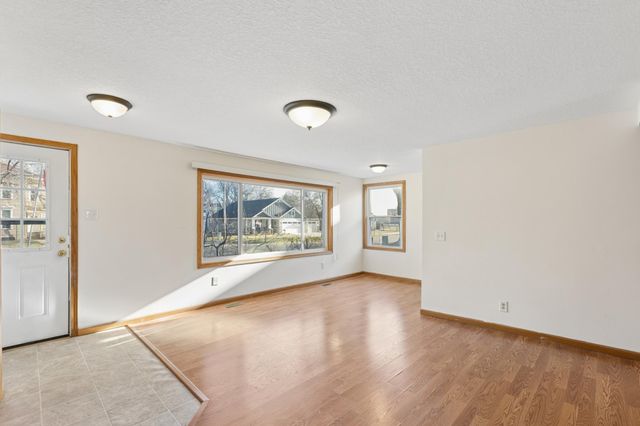 302 Benton Street, Anoka, MN 55303