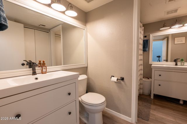 860 N MCQUEEN Road 1082, Chandler, AZ 85225