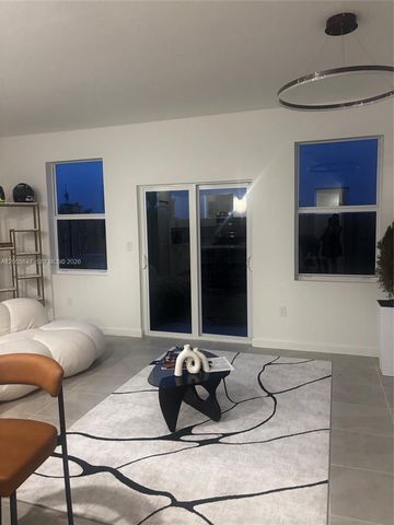 1097 SE 2nd Ter, Florida City, FL 33034
