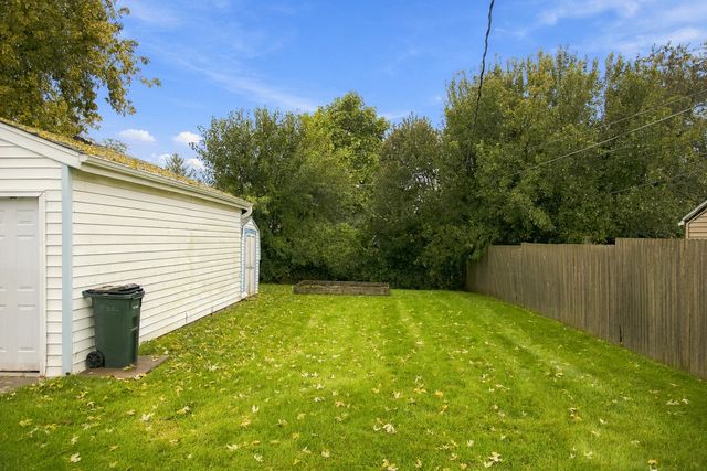 2730 N Gayman Avenue, Davenport, IA 52804