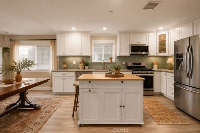 885 Masterson Drive, Thousand Oaks, CA 91360