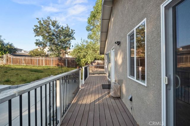 885 Masterson Drive, Thousand Oaks, CA 91360