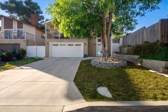 885 Masterson Drive, Thousand Oaks, CA 91360