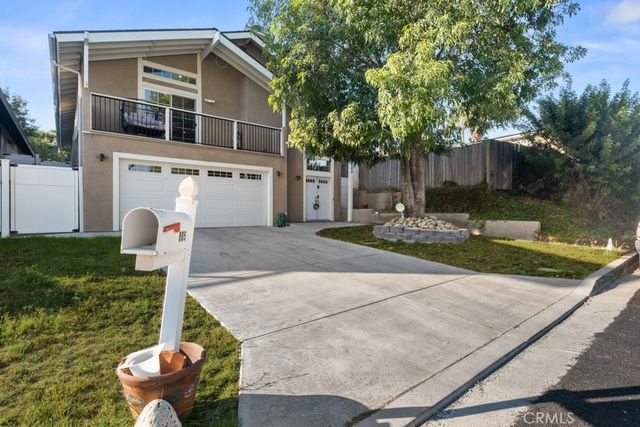 885 Masterson Drive, Thousand Oaks, CA 91360