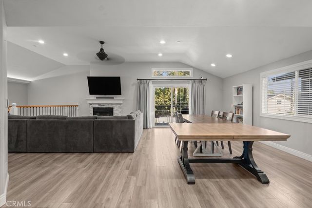 885 Masterson Drive, Thousand Oaks, CA 91360
