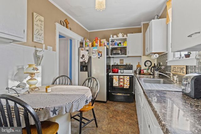 317 N LLANWELLYN AVE, Glenolden, PA 19036