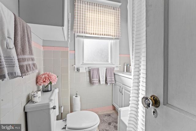 317 N LLANWELLYN AVE, Glenolden, PA 19036