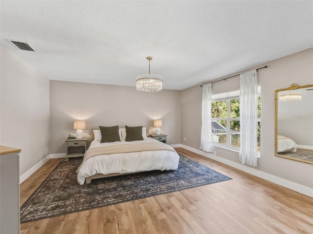 8606 BUTTONBUSH COURT, Tampa, FL 33647