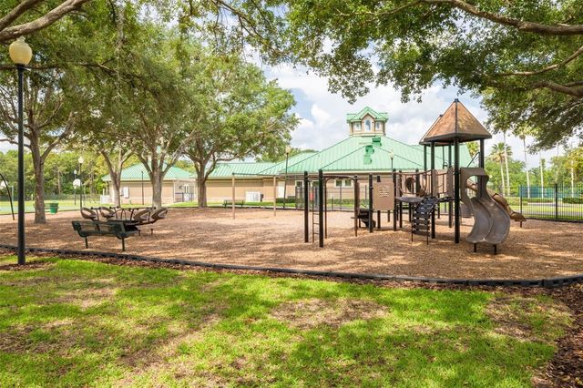 8606 BUTTONBUSH COURT, Tampa, FL 33647