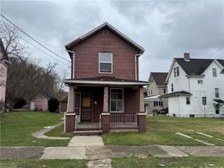 306 N Lafayette St, New Castle/7th, PA 16102