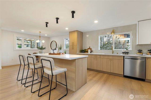 3212 21st Avenue S, Seattle, WA 98144