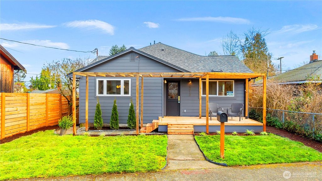 3212 21st Avenue S, Seattle, WA 98144