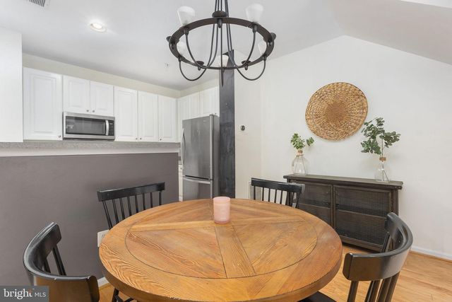 42245 BLACK ROCK TER, Aldie, VA 20105