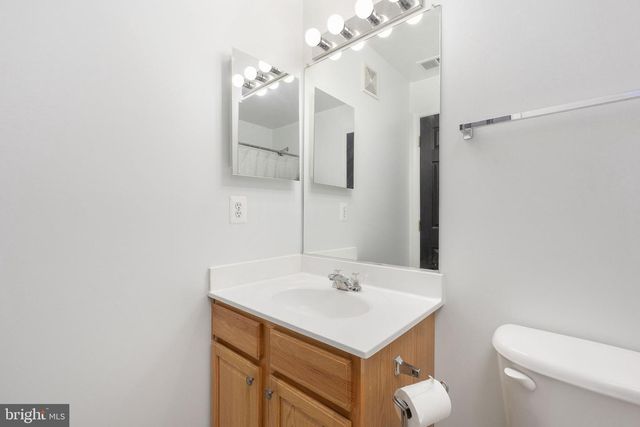 42245 BLACK ROCK TER, Aldie, VA 20105