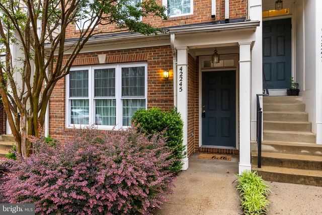 42245 BLACK ROCK TER, Aldie, VA 20105