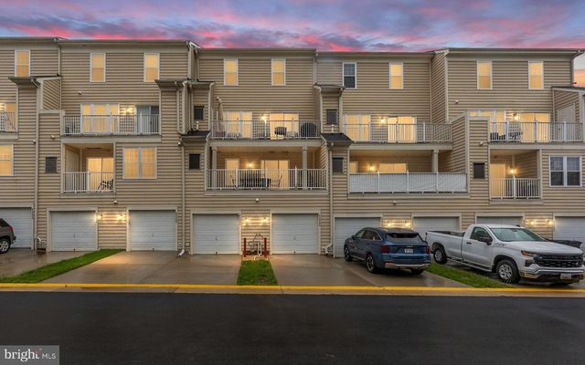 42245 BLACK ROCK TER, Aldie, VA 20105