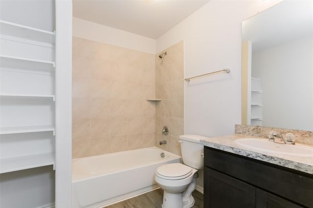 21522 Kimro Lane, Houston, TX 77073