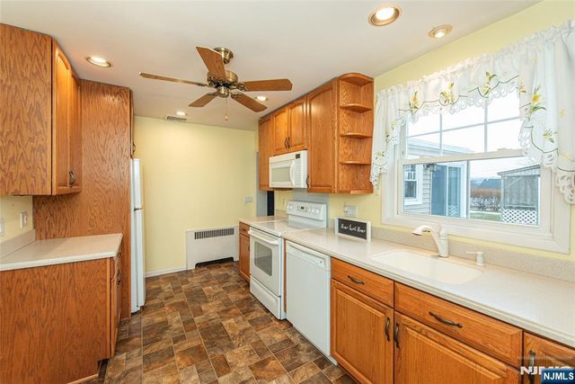 438 Mount Prospect Avenue, Clifton, NJ 07012