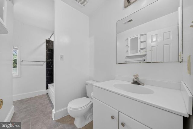 2963 ALBEMARLE ST NW, Washington, DC 20008