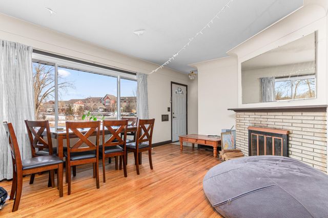 1800 37th Avenue NE, Minneapolis, MN 55421