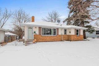 1800 37th Avenue NE, Minneapolis, MN 55421
