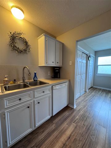 70 Westwood Drive W, Trinity, TX 75862