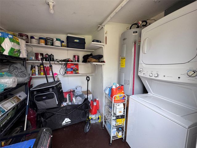 70 Westwood Drive W, Trinity, TX 75862