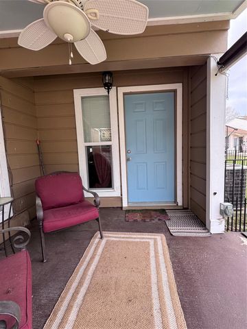 70 Westwood Drive W, Trinity, TX 75862