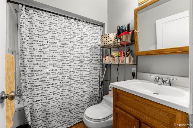 2011 Burger Street, Dearborn, MI 48128