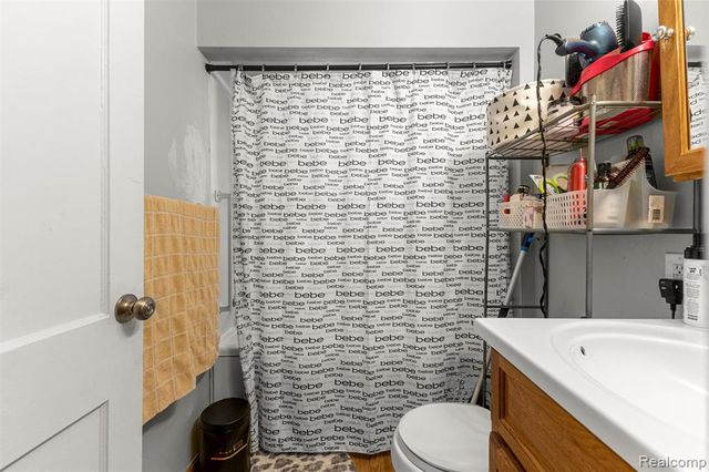 2011 Burger Street, Dearborn, MI 48128