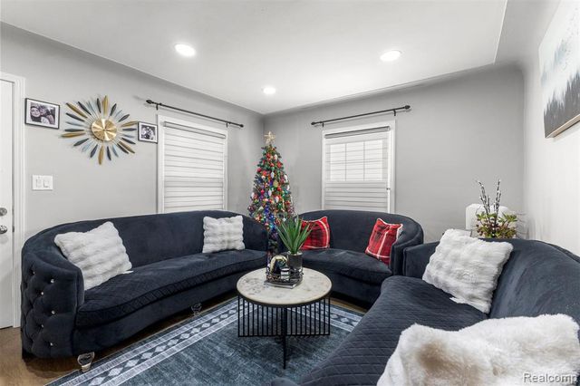 2011 Burger Street, Dearborn, MI 48128