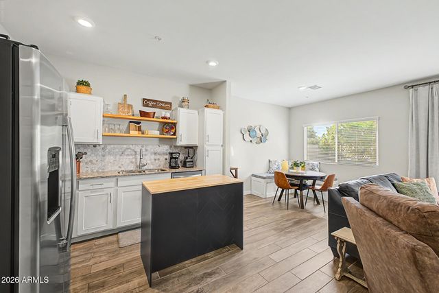 8322 N 22ND Lane, Phoenix, AZ 85021