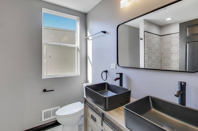 543 E 92nd Street, Chicago, IL 60619