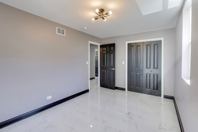 543 E 92nd Street, Chicago, IL 60619