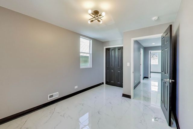 543 E 92nd Street, Chicago, IL 60619