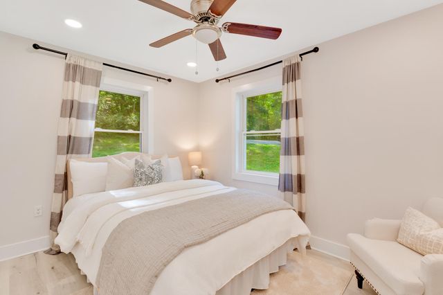 38 W 51st Street, Chattanooga, TN 37410