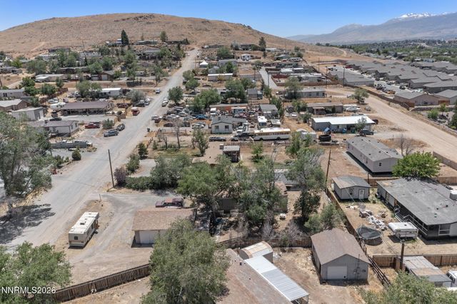 5385 Madeiros Drive, Sun Valley, NV 89433