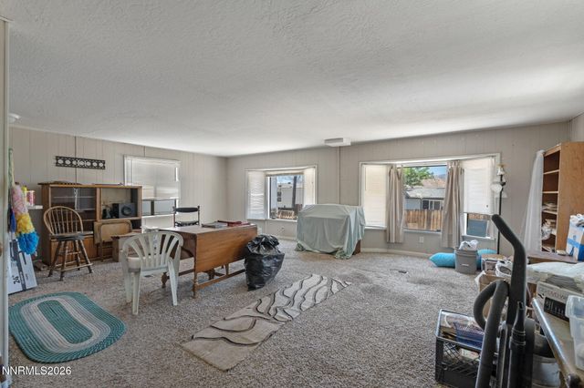 5385 Madeiros Drive, Sun Valley, NV 89433