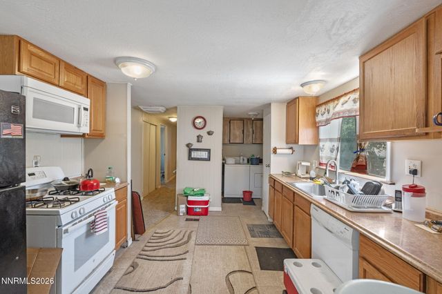 5385 Madeiros Drive, Sun Valley, NV 89433