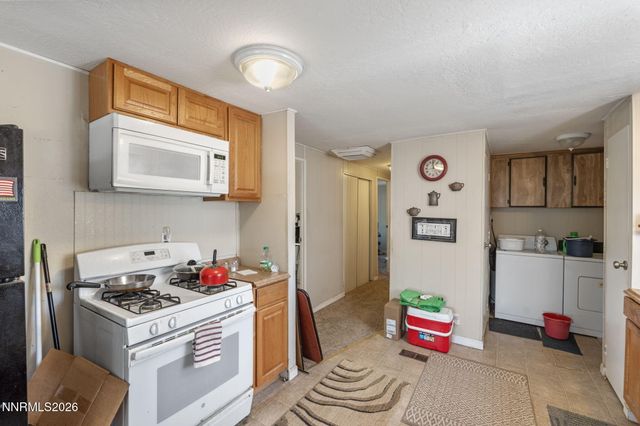5385 Madeiros Drive, Sun Valley, NV 89433