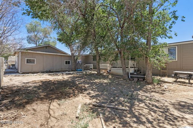 5385 Madeiros Drive, Sun Valley, NV 89433