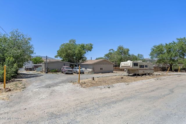 5385 Madeiros Drive, Sun Valley, NV 89433